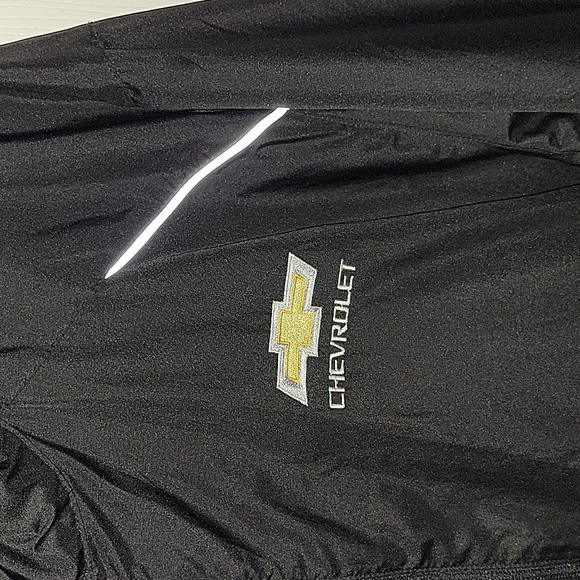 CHEVROLET, MENS SZ XL WIND BREAKER BLACK LIKE NEW CONDITION - Picture 2 of 4
